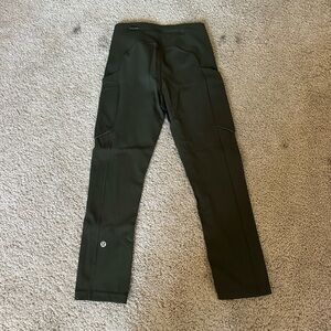 Lululemon Athletica Fast & Free Leggings Cropped Size 2 Olive Green